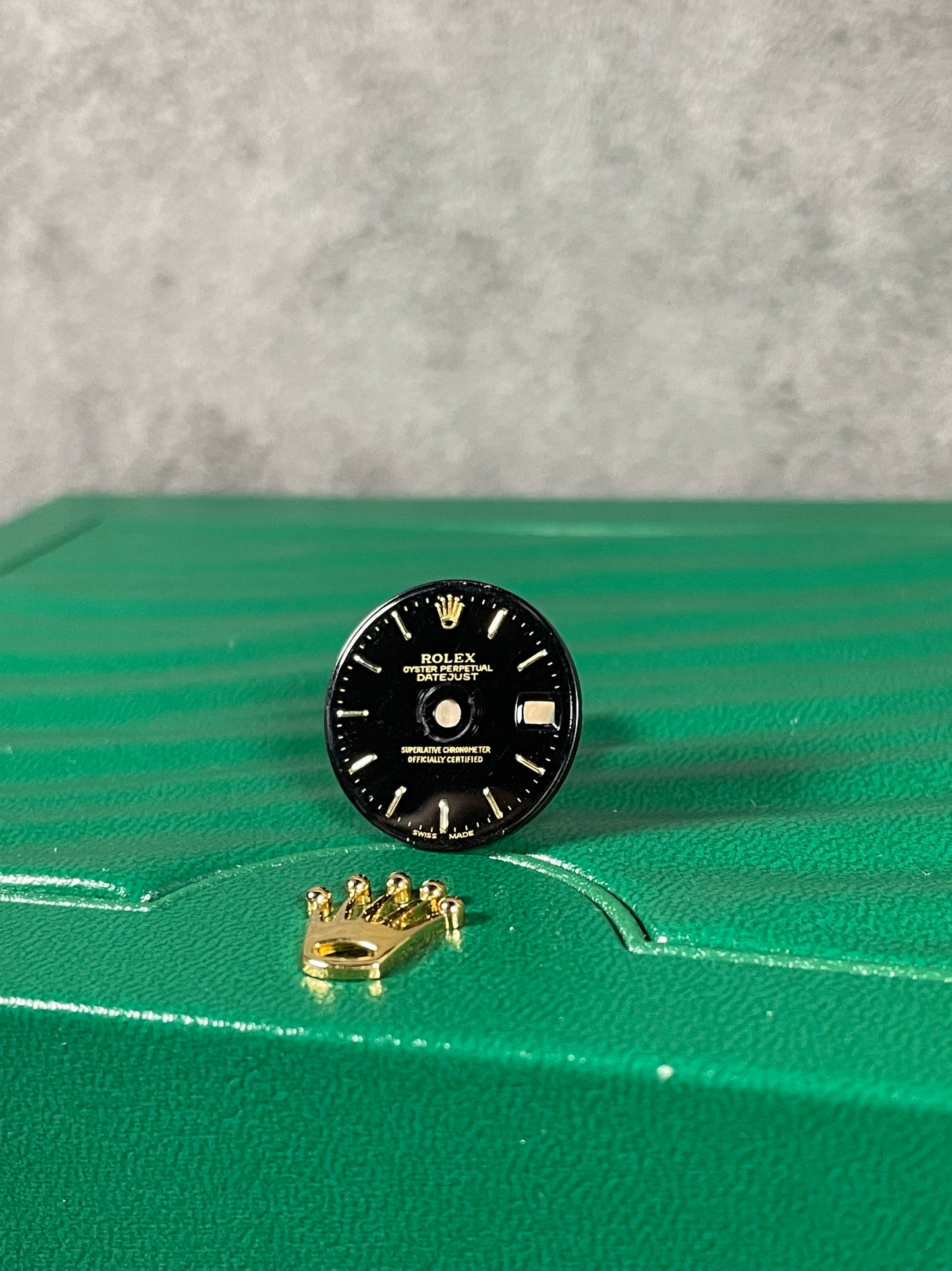 Rolex Dial for ref 69173 Ladies 26mm Datejust-Onyx Raised Gold Batons Swiss Made